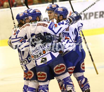 EBEL. Eishockey Bundesliga. KAC gegen VSV. Torjubel VSV. Klagenfurt, am 25.10.2011.
Foto: Kuess

---
pressefotos, pressefotografie, kuess, qs, qspictures, sport, bild, bilder, bilddatenbank