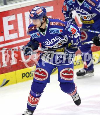 EBEL. Eishockey Bundesliga. EC Rekord Fenster VSV gegen UPC Vienna Capitals. Benjamin Petrik (VSV). Villach, am 21.10.2011.
Foto: Kuess 


---
pressefotos, pressefotografie, kuess, qs, qspictures, sport, bild, bilder, bilddatenbank