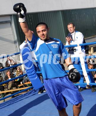 Boxen. Profiwettkaempfe. Ando Sarkisian. Klagenfurt, am 16.10.2011.
Foto: Kuess
---
pressefotos, pressefotografie, kuess, qs, qspictures, sport, bild, bilder, bilddatenbank