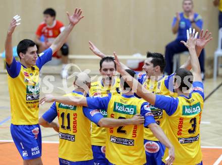 Volleyball. CEV Volleyball Cup. SK Aich/Dob gegen AS Cannes.  Jubel (Aich/Dob). Bleiburg, 26. 10.2011
Foto: Kuess

---
pressefotos, pressefotografie, kuess, qs, qspictures, sport, bild, bilder, bilddatenbank