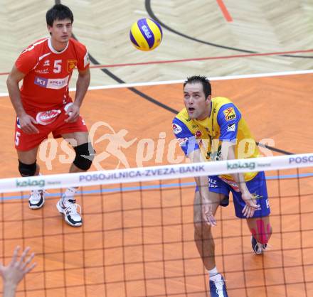 Volleyball. CEV Volleyball Cup. SK Aich/Dob gegen AS Cannes. Jure Ivartnik, Allan Van De Loo (Aich/Dob). Bleiburg, 26. 10.2011
Foto: Kuess
---
pressefotos, pressefotografie, kuess, qs, qspictures, sport, bild, bilder, bilddatenbank