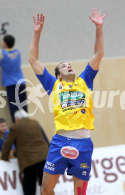 Volleyball. CEV Volleyball Cup. SK Aich/Dob gegen AS Cannes. Allan Van De Loo (Aich/Dob). Bleiburg, 26. 10.2011
Foto: Kuess
---
pressefotos, pressefotografie, kuess, qs, qspictures, sport, bild, bilder, bilddatenbank