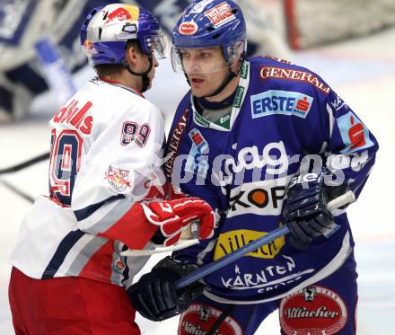 EBEL. Eishockey Bundesliga. EC Rekord Fenster VSV gegen EC Red Bull Salzburg. Shayne Toporowski,  (VSV), Marco Brucker (Salzburg). Villach, am 28.10.2011.
Foto: Kuess 


---
pressefotos, pressefotografie, kuess, qs, qspictures, sport, bild, bilder, bilddatenbank