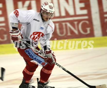 EBEL. Eishockey Bundesliga.  Jordan Morrison (KAC). Klagenfurt, am 29.10.2011.
Foto: Kuess
---
pressefotos, pressefotografie, kuess, qs, qspictures, sport, bild, bilder, bilddatenbank