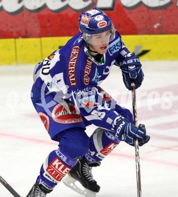 EBEL. Eishockey Bundesliga. EC Rekord Fenster VSV gegen EC Red Bull Salzburg. Nikolaus Hartl (VSV). Villach, am 28.10.2011.
Foto: Kuess 


---
pressefotos, pressefotografie, kuess, qs, qspictures, sport, bild, bilder, bilddatenbank