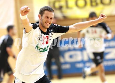 Handball Bundesliga. SC Ferlach gegen HCK 59.  Jubel Dean Pomorisac (Ferlach). Ferlach, 29.10.2011.
Foto: Kuess
---
pressefotos, pressefotografie, kuess, qs, qspictures, sport, bild, bilder, bilddatenbank