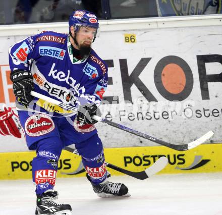 EBEL. Eishockey Bundesliga. EC Rekord Fenster VSV gegen EC Red Bull Salzburg. Markus Peintner (VSV). Villach, am 28.10.2011.
Foto: Kuess 


---
pressefotos, pressefotografie, kuess, qs, qspictures, sport, bild, bilder, bilddatenbank