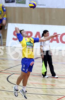 Volleyball. CEV Volleyball Cup. SK Aich/Dob gegen AS Cannes. Michal Hruska (Aich/Dob). Bleiburg, 26. 10.2011
Foto: Kuess
---
pressefotos, pressefotografie, kuess, qs, qspictures, sport, bild, bilder, bilddatenbank