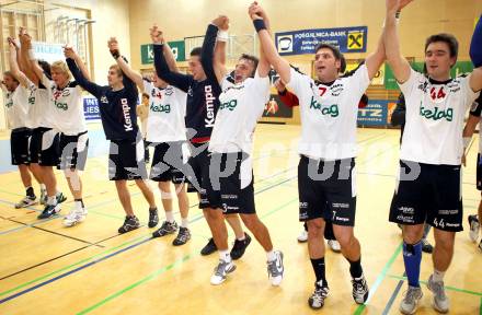 Handball Bundesliga. SC Ferlach gegen HCK 59.  Jubel Ferlach. Ferlach, 29.10.2011.
Foto: Kuess
---
pressefotos, pressefotografie, kuess, qs, qspictures, sport, bild, bilder, bilddatenbank