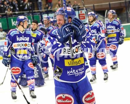 EBEL. Eishockey Bundesliga. EC Rekord Fenster VSV gegen Moser Medical Graz 99ers. Jubel Roland Kaspitz (VSV). Villach, am 1.11.2011.
Foto: Kuess 


---
pressefotos, pressefotografie, kuess, qs, qspictures, sport, bild, bilder, bilddatenbank