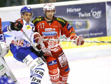 EBEL. Eishockey Bundesliga. KAC gegen KHL Medvescak Zagreb. HAGER Gregor (KAC), LETANG Alan (Zagreb). Klagenfurt, am 1.11.2011.
Foto: Kuess

---
pressefotos, pressefotografie, kuess, qs, qspictures, sport, bild, bilder, bilddatenbank