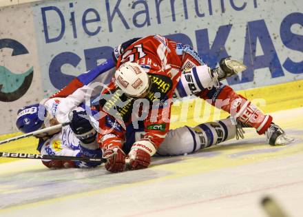 EBEL. Eishockey Bundesliga. KAC gegen KHL Medvescak Zagreb. SCHELLANDER Paul (KAC), POKULOK Sasha (Zagreb). Klagenfurt, am 1.11.2011.
Foto: Kuess

---
pressefotos, pressefotografie, kuess, qs, qspictures, sport, bild, bilder, bilddatenbank