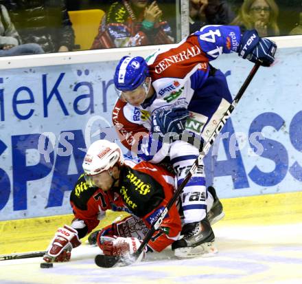 EBEL. Eishockey Bundesliga. KAC gegen KHL Medvescak Zagreb. MORRISON Jordan (KAC), WAUGH Geoff (Zagreb). Klagenfurt, am 1.11.2011.
Foto: Kuess

---
pressefotos, pressefotografie, kuess, qs, qspictures, sport, bild, bilder, bilddatenbank