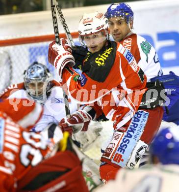 EBEL. Eishockey Bundesliga. KAC gegen KHL Medvescak Zagreb. MORRISON Jordan (KAC). Klagenfurt, am 1.11.2011.
Foto: Kuess

---
pressefotos, pressefotografie, kuess, qs, qspictures, sport, bild, bilder, bilddatenbank