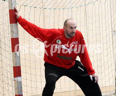 Handball Bundesliga. SC Ferlach gegen HCK 59.  Ninoslav Pavelic (HCK). Ferlach, 29.10.2011.
Foto: Kuess
---
pressefotos, pressefotografie, kuess, qs, qspictures, sport, bild, bilder, bilddatenbank