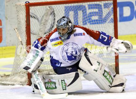 EBEL. Eishockey Bundesliga. KAC gegen KHL Medvescak Zagreb. KRISTAN Robert (Zagreb). Klagenfurt, am 1.11.2011.
Foto: Kuess

---
pressefotos, pressefotografie, kuess, qs, qspictures, sport, bild, bilder, bilddatenbank