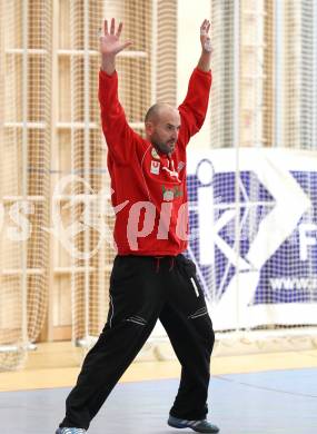 Handball Bundesliga. SC Ferlach gegen HCK 59. Ninoslav Pavelic (HCK). Ferlach, 29.10.2011.
Foto: Kuess
---
pressefotos, pressefotografie, kuess, qs, qspictures, sport, bild, bilder, bilddatenbank