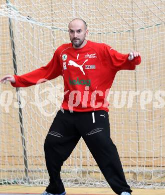 Handball Bundesliga. SC Ferlach gegen HCK 59.  Ninoslav Pavelic (HCK). Ferlach, 29.10.2011.
Foto: Kuess
---
pressefotos, pressefotografie, kuess, qs, qspictures, sport, bild, bilder, bilddatenbank