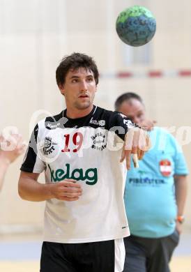 Handball Bundesliga. SC Ferlach gegen HCK 59.  Primoz Drozina (Ferlach). Ferlach, 29.10.2011.
Foto: Kuess
---
pressefotos, pressefotografie, kuess, qs, qspictures, sport, bild, bilder, bilddatenbank