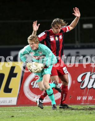 Fussball. Erste Liga. RZ Pellets WAC/St. Andrae gegen  LASK. Christian Dobnik, (WAC), Rene Aufhauser (LASK). Wolfsberg, 4.11.2010. 
Foto: Kuess

---
pressefotos, pressefotografie, kuess, qs, qspictures, sport, bild, bilder, bilddatenbank