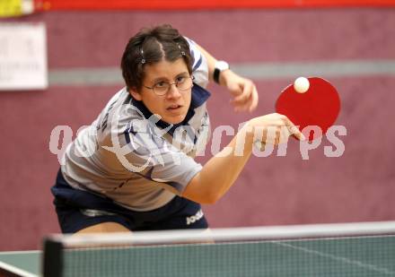 Tischtennis Bundesliga. Amelie Solja (TTC Villacher). Villach, am 5.11.2011.
Foto: Kuess
---
pressefotos, pressefotografie, kuess, qs, qspictures, sport, bild, bilder, bilddatenbank