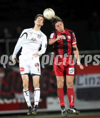 Fussball. Erste Liga. RZ Pellets WAC/St. Andrae gegen  LASK. Christian Falk, (WAC), Rene Aufhauser (LASK). Wolfsberg, 4.11.2010. 
Foto: Kuess

---
pressefotos, pressefotografie, kuess, qs, qspictures, sport, bild, bilder, bilddatenbank