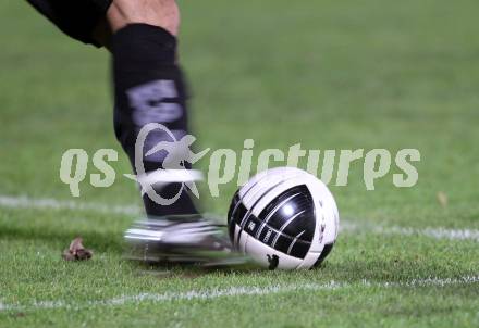 Regionalliga. VSV gegen SAK. Feature. Fussball. Schuss.Fussball.. Villach, 5.11.2011.
Foto: Kuess
---
pressefotos, pressefotografie, kuess, qs, qspictures, sport, bild, bilder, bilddatenbank