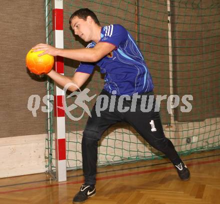 Futsal. 2. Bundesliga. Andreas Rauter. Klagenfurt, am 8.11.2011.
Foto: Kuess
---
pressefotos, pressefotografie, kuess, qs, qspictures, sport, bild, bilder, bilddatenbank