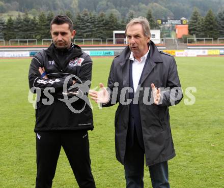 Fussball. BOEFL. Bund oesterreichischer Fussballlehrer. Fortbildungslehrgang. Trainer Nenad Bjelica (WAC/St. Andrae), Willi Temper. Wolfsberg, am 24.10.2011.
Foto: Kuess
---
pressefotos, pressefotografie, kuess, qs, qspictures, sport, bild, bilder, bilddatenbank