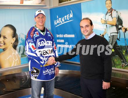 Eishockey. VSV. Mike Craig. Klagenfurt, 19.10.2011.
Foto: Kuess
---
pressefotos, pressefotografie, kuess, qs, qspictures, sport, bild, bilder, bilddatenbank