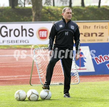 Fussball. BOEFL. Bund oesterreichischer Fussballlehrer. Fortbildungslehrgang. Tormanntrainer Christof Obex (WAC/St. Andrae). Wolfsberg, am 24.10.2011.
Foto: Kuess
---
pressefotos, pressefotografie, kuess, qs, qspictures, sport, bild, bilder, bilddatenbank