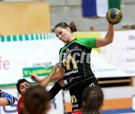 Handball Europacup. SG Witasek Kaernten gegen HBC Nimes (FRA). Hanna Stsiapanava (Kaernten). Feldkirchen, am 11.11.2011.
Foto: Kuess
---
pressefotos, pressefotografie, kuess, qs, qspictures, sport, bild, bilder, bilddatenbank