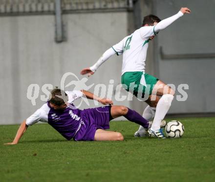 Fussball. Regionalliga. SG Austria Klagenfurt gegen DSV Leoben. Schierhuber Bernd Christian (Austria Klagenfurt), Grasser Georg (Leoben). Klagenfurt, 11.11.2011. 
Foto: Kuess

---
pressefotos, pressefotografie, kuess, qs, qspictures, sport, bild, bilder, bilddatenbank