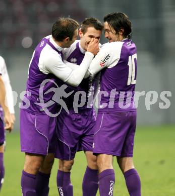 Fussball. Regionalliga. SG Austria Klagenfurt gegen DSV Leoben. Torjubel  Reich Marco, Stefan Korepp, Hota Almedin (Austria Klagenfurt). Klagenfurt, 11.11.2011. 
Foto: Kuess

---
pressefotos, pressefotografie, kuess, qs, qspictures, sport, bild, bilder, bilddatenbank