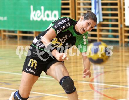 Handball Europacup. SG Witasek Kaernten gegen HBC Nimes (FRA). Gabriela Eugenia Rotis-Nagy (Kaernten). Feldkirchen, am 11.11.2011.
Foto: Kuess
---
pressefotos, pressefotografie, kuess, qs, qspictures, sport, bild, bilder, bilddatenbank