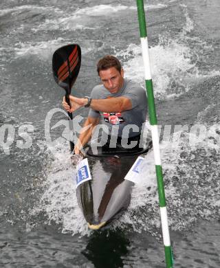 Kajak.  Herwig Natmessnig. KLagenfurt, am 18.6.2011.
Foto: Kuess
---
pressefotos, pressefotografie, kuess, qs, qspictures, sport, bild, bilder, bilddatenbank