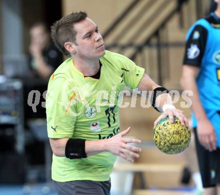 Handball Bundesliga. HC Kelag Kaernten gegen UHC Erste Bank Hollabrunn.  Florian Pontasch-Mueller (HCK 59). Viktring, am 12.11.2011.
Foto: Kuess
---
pressefotos, pressefotografie, kuess, qs, qspictures, sport, bild, bilder, bilddatenbank