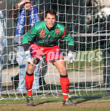 Fussball Regionalliga. SAK gegen Gleinstaetten. Marcel Reichmann (SAK)). Klagenfurt, am 12.11.2011.
Foto: Kuess
---
pressefotos, pressefotografie, kuess, qs, qspictures, sport, bild, bilder, bilddatenbank