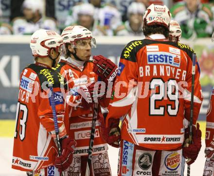 EBEL. Eishockey Bundesliga. KAC gegen HDD TILIA Olimpija Ljubljana. KOCH Thomas, KALT Dieter, (KAC). Klagenfurt, am 16.11.2011.
Foto: Kuess

---
pressefotos, pressefotografie, kuess, qs, qspictures, sport, bild, bilder, bilddatenbank