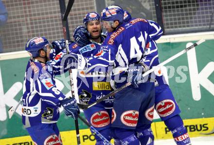 EBEL. Eishockey Bundesliga. EC Rekord Fenster VSV gegen HC Orli Znojmo.  Torjubel VSV. Villach, am 16.11.2011.
Foto: Kuess 


---
pressefotos, pressefotografie, kuess, qs, qspictures, sport, bild, bilder, bilddatenbank