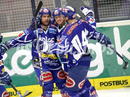 EBEL. Eishockey Bundesliga. EC Rekord Fenster VSV gegen HC Orli Znojmo.  Torjubel Greg Kuznik, Mike Craig, Mario Altmann (VSV). Villach, am 16.11.2011.
Foto: Kuess 


---
pressefotos, pressefotografie, kuess, qs, qspictures, sport, bild, bilder, bilddatenbank