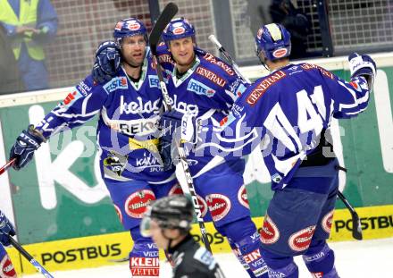 EBEL. Eishockey Bundesliga. EC Rekord Fenster VSV gegen HC Orli Znojmo.  Torjubel Greg Kuznik, Mike Craig, Mario Altmann (VSV). Villach, am 16.11.2011.
Foto: Kuess 


---
pressefotos, pressefotografie, kuess, qs, qspictures, sport, bild, bilder, bilddatenbank