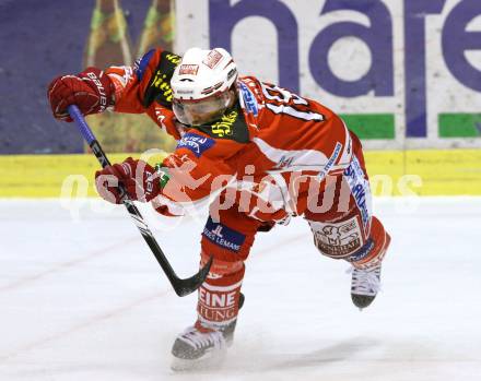 EBEL. Eishockey Bundesliga. KAC gegen HDD TILIA Olimpija Ljubljana. KOCH Thomas (KAC). Klagenfurt, am 16.11.2011.
Foto: Kuess

---
pressefotos, pressefotografie, kuess, qs, qspictures, sport, bild, bilder, bilddatenbank