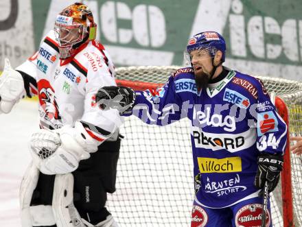 EBEL. Eishockey Bundesliga. EC Rekord Fenster VSV gegen HC Orli Znojmo.  Torjubel Markus Peintner,  (VSV), Filip Landsman (Znojmo). Villach, am 16.11.2011.
Foto: Kuess 


---
pressefotos, pressefotografie, kuess, qs, qspictures, sport, bild, bilder, bilddatenbank