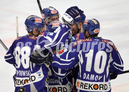 EBEL. Eishockey Bundesliga. EC Rekord Fenster VSV gegen HC Orli Znojmo.  Torjubel VSV. Villach, am 16.11.2011.
Foto: Kuess 


---
pressefotos, pressefotografie, kuess, qs, qspictures, sport, bild, bilder, bilddatenbank