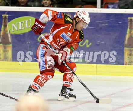 EBEL. Eishockey Bundesliga. KAC gegen HDD TILIA Olimpija Ljubljana. TENUTE Joseph Joey (KAC). Klagenfurt, am 16.11.2011.
Foto: Kuess

---
pressefotos, pressefotografie, kuess, qs, qspictures, sport, bild, bilder, bilddatenbank