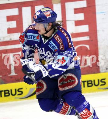 EBEL. Eishockey Bundesliga. EC Rekord Fenster VSV gegen HC Orli Znojmo.   Andreas Wiedergut (VSV). Villach, am 16.11.2011.
Foto: Kuess 


---
pressefotos, pressefotografie, kuess, qs, qspictures, sport, bild, bilder, bilddatenbank