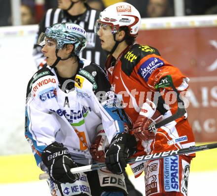 EBEL. Eishockey Bundesliga. KAC gegen EHC LIWEST Linz. Raphael Herburger,  (KAC), Daniel Oberkofler (Linz). Klagenfurt, am 18.11.2011.
Foto: Kuess

---
pressefotos, pressefotografie, kuess, qs, qspictures, sport, bild, bilder, bilddatenbank