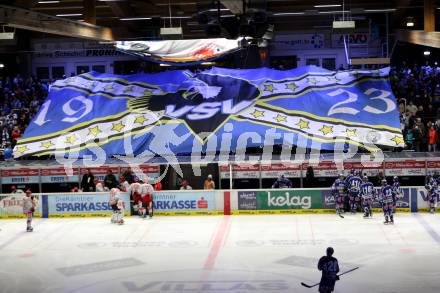 EBEL. Eishockey Bundesliga. EC Rekord Fenster VSV gegen HK Acroni Jesenice.  Fans (VSV). Villach, am 18.11.2011.
Foto: Kuess 


---
pressefotos, pressefotografie, kuess, qs, qspictures, sport, bild, bilder, bilddatenbank