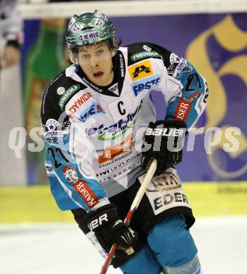 EBEL. Eishockey Bundesliga. KAC gegen EHC LIWEST Linz. Philipp Lukas  (Linz). Klagenfurt, am 18.11.2011.
Foto: Kuess

---
pressefotos, pressefotografie, kuess, qs, qspictures, sport, bild, bilder, bilddatenbank